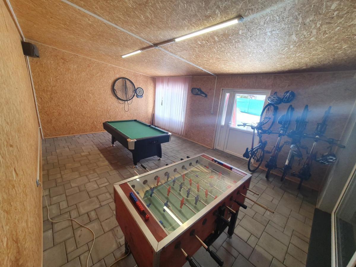 Apartmánový dom Stela Besenova Exterior foto