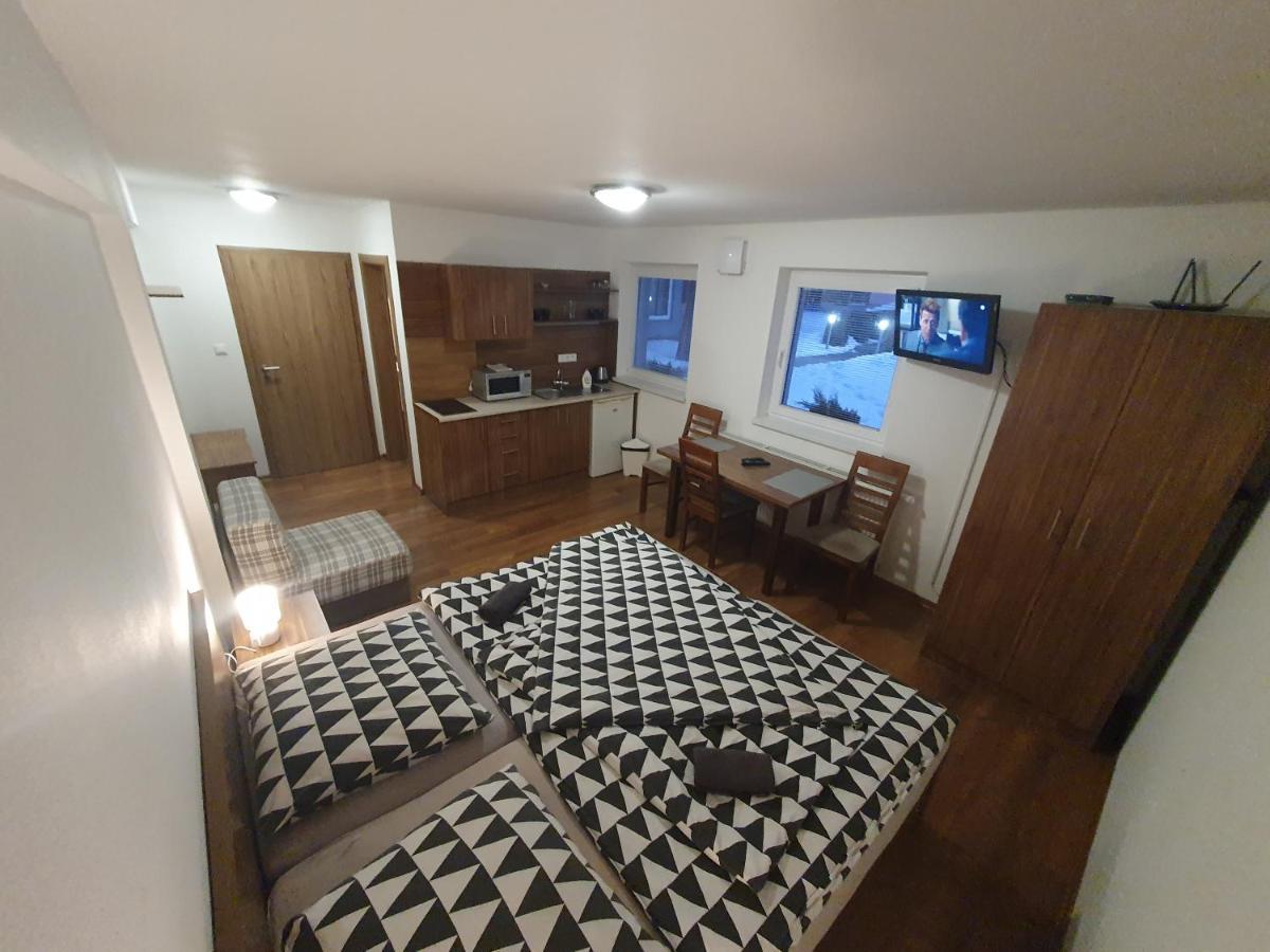 Apartmánový dom Stela Besenova Exterior foto