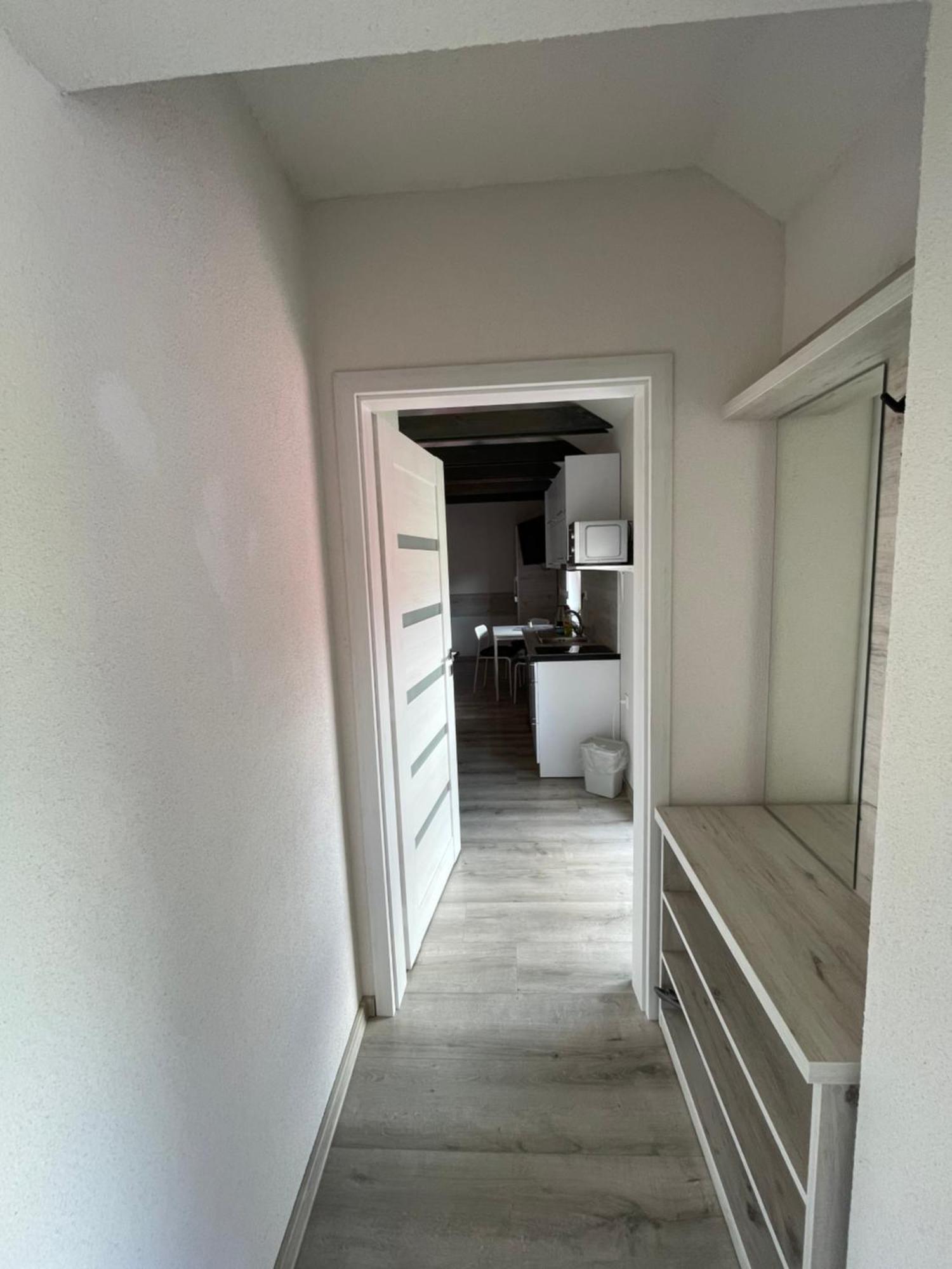 Apartmánový dom Stela Besenova Exterior foto